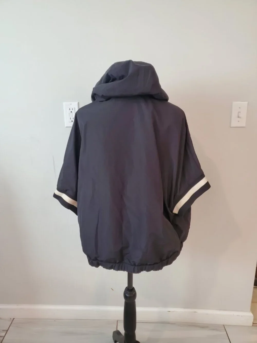 MDF Marco Del Forte Reversible Hooded Poncho Windbreaker Sz 46